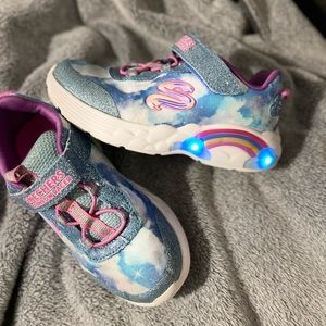Girls sketcher light up shoes